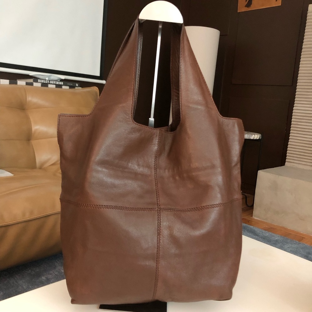 Givenchy rich brown Leather Bag - Picture 3 of 7
